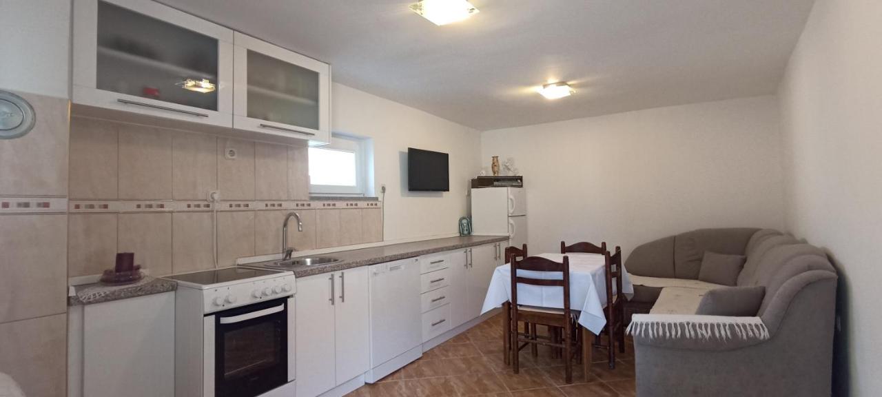 Apartman Vukalovic تريبينيي المظهر الخارجي الصورة
